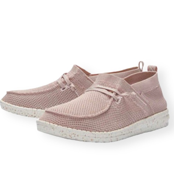 Hey Dude Shoes - Hey Dude Wendy Halo Antique Loafers in Antique Rose Size 7.